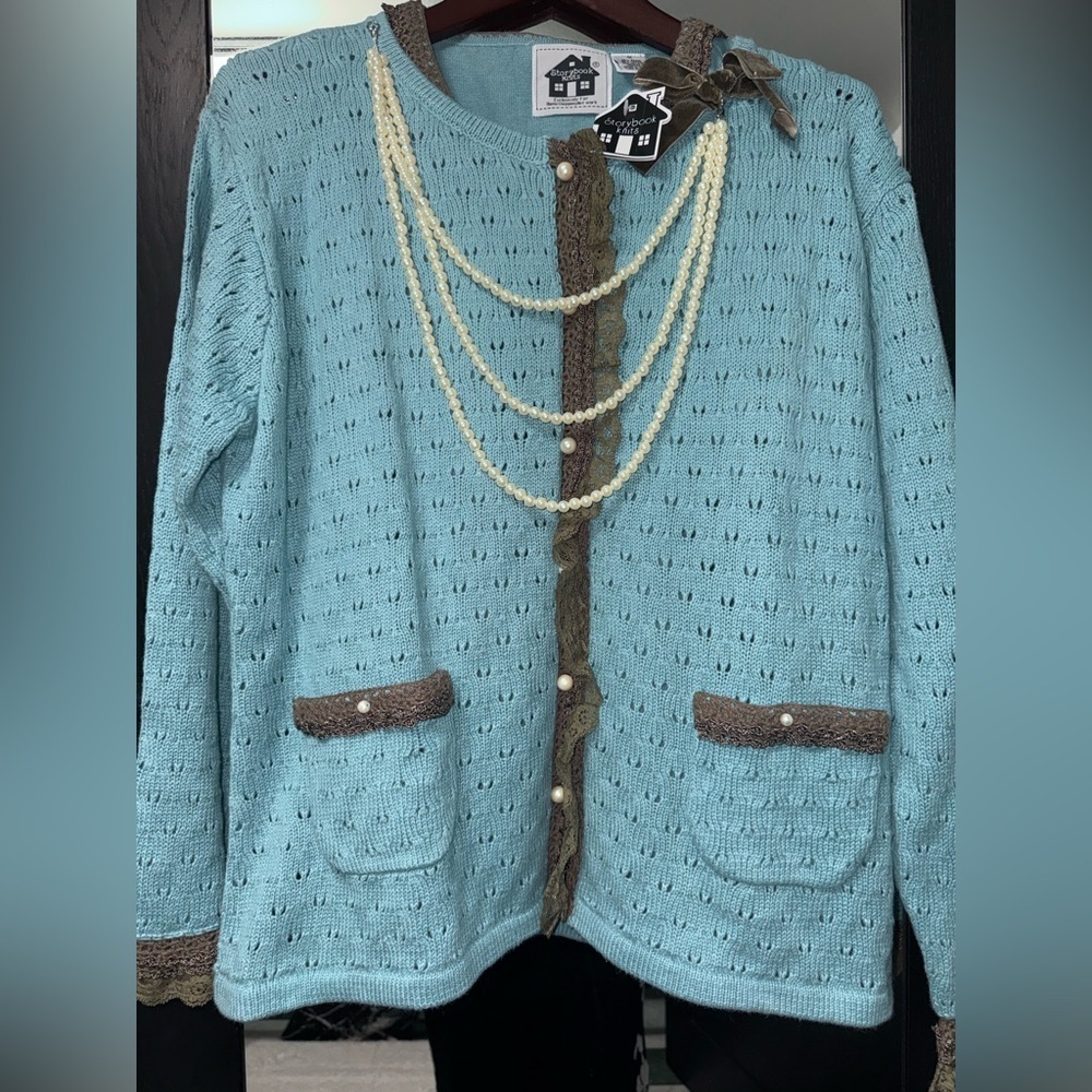 NWT Storybook Knits "Charm & Grandeur" long sleeve button-up cardigan 1X - Picture 2 of 6